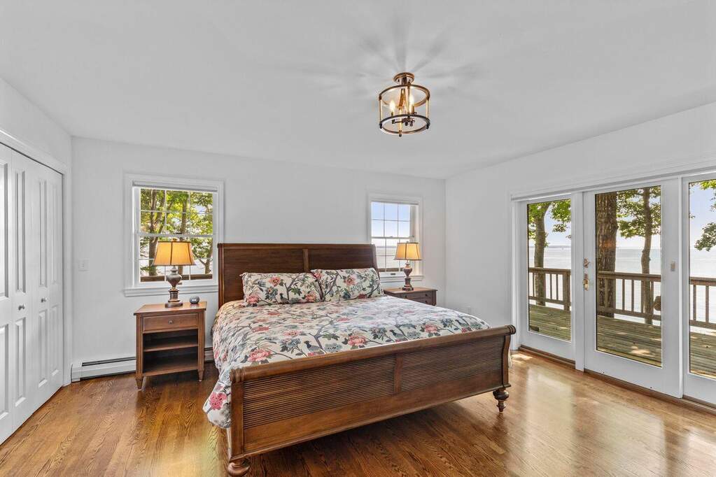 4 Bedroom Single Family Home/House's Image 10