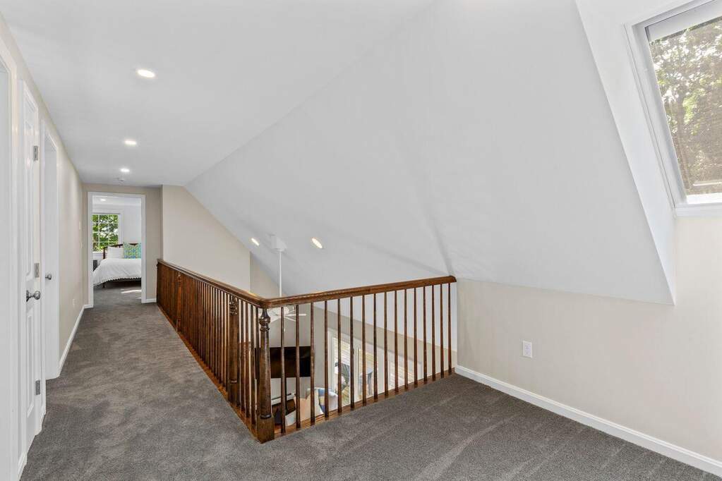4 Bedroom Single Family Home/House's Image 16