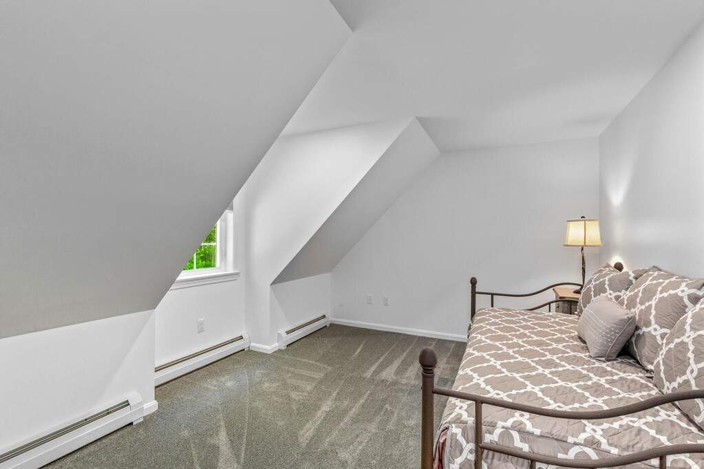 4 Bedroom Single Family Home/House's Image 20