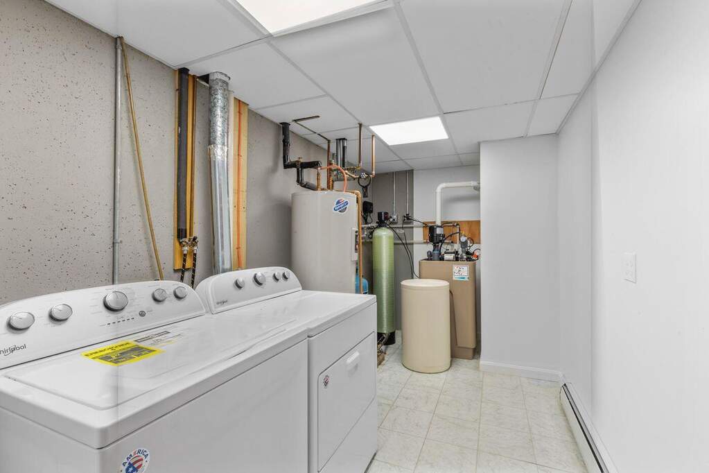 4 Bedroom Single Family Home/House's Image 30