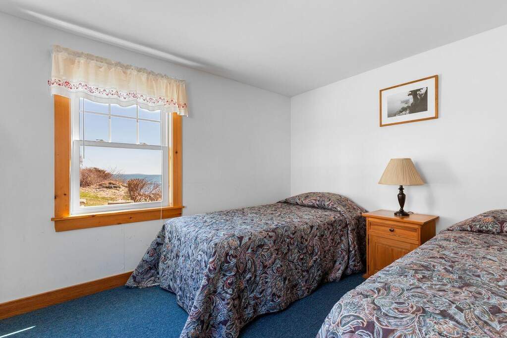 2 Bedroom Single Family Home/House's Image 9