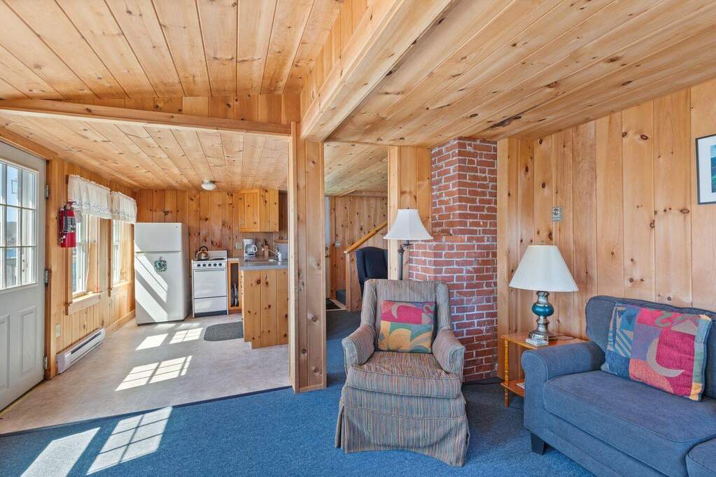 2 Bedroom Single Family Home/House's Image 4