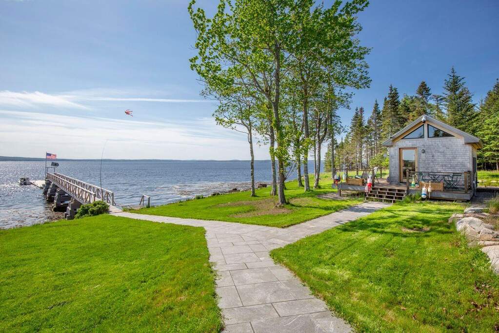 3 Bedroom Single Family Home/House's Image 24
