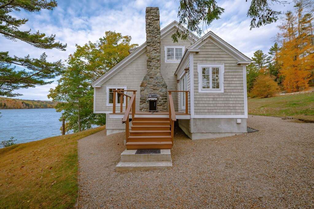 3 Bedroom Single Family Home/House's Image 7