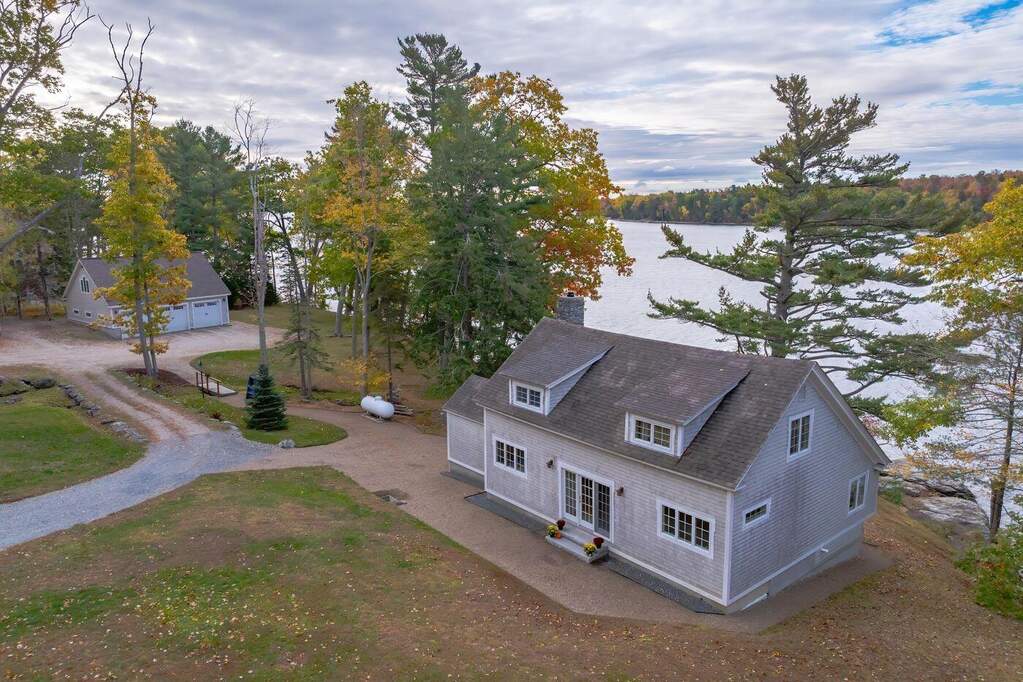 3 Bedroom Single Family Home/House's Image 10