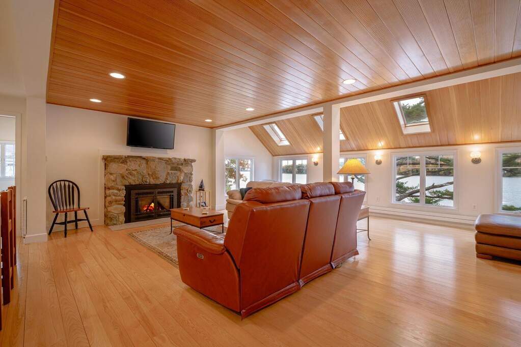 3 Bedroom Single Family Home/House's Image 16