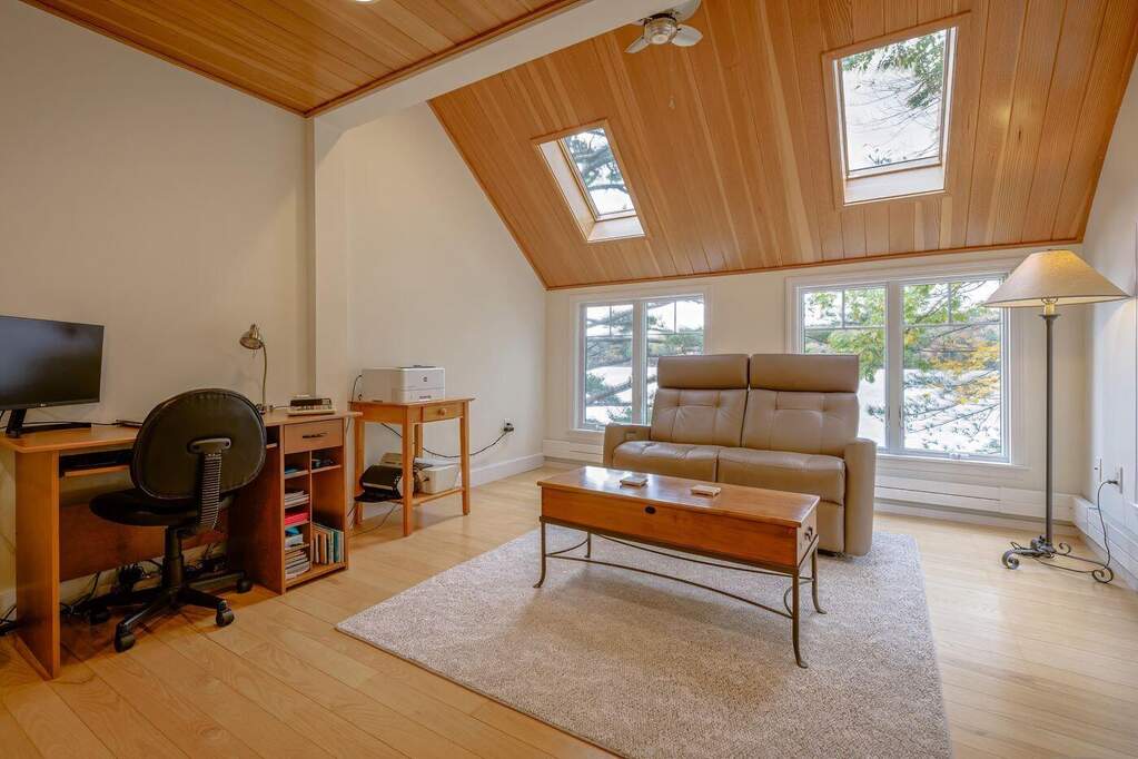 3 Bedroom Single Family Home/House's Image 26