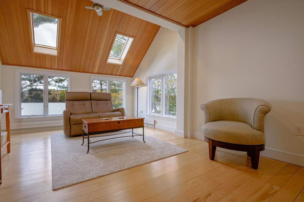 3 Bedroom Single Family Home/House's Image 27