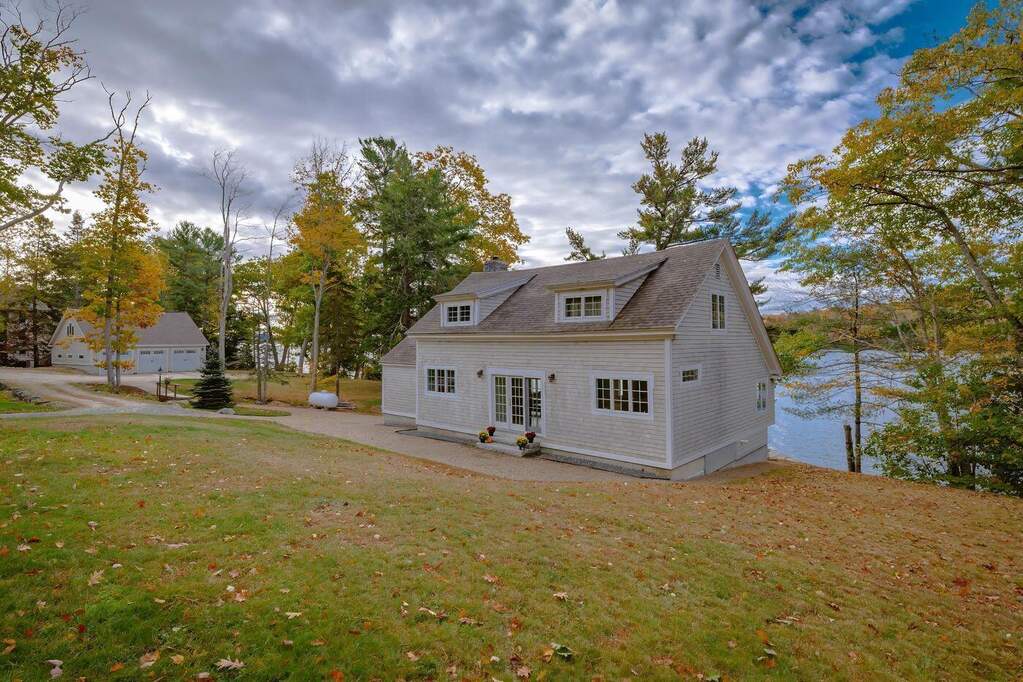 3 Bedroom Single Family Home/House's Image 3