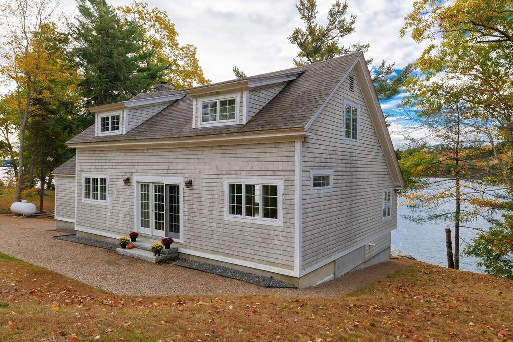 3 Bedroom Single Family Home/House's Image 5