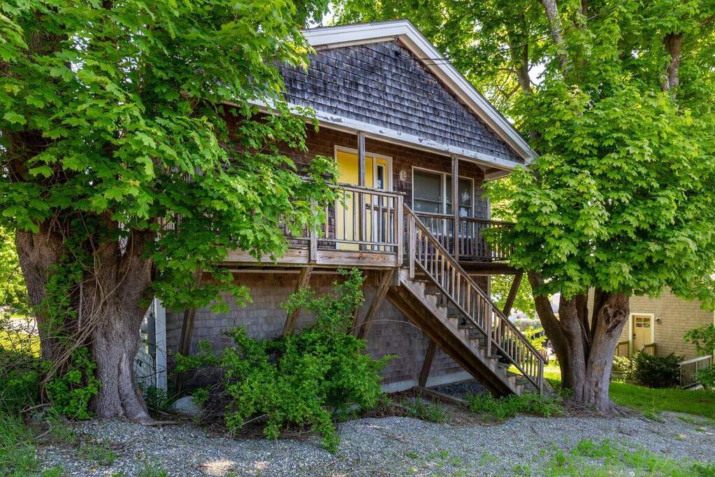 4 Bedroom Single Family Home/House's Image 18