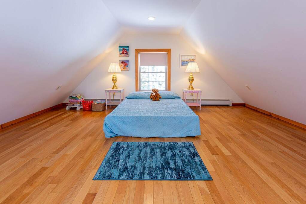4 Bedroom Single Family Home/House's Image 25