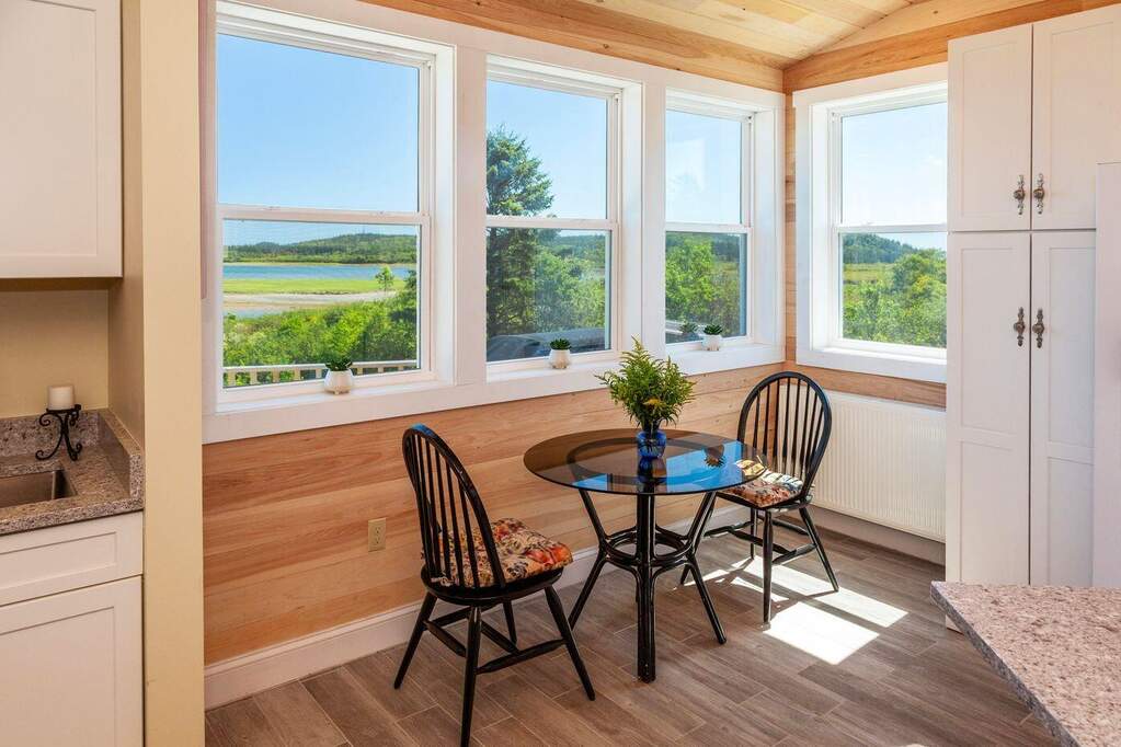 3 Bedroom Single Family Home/House's Image 9