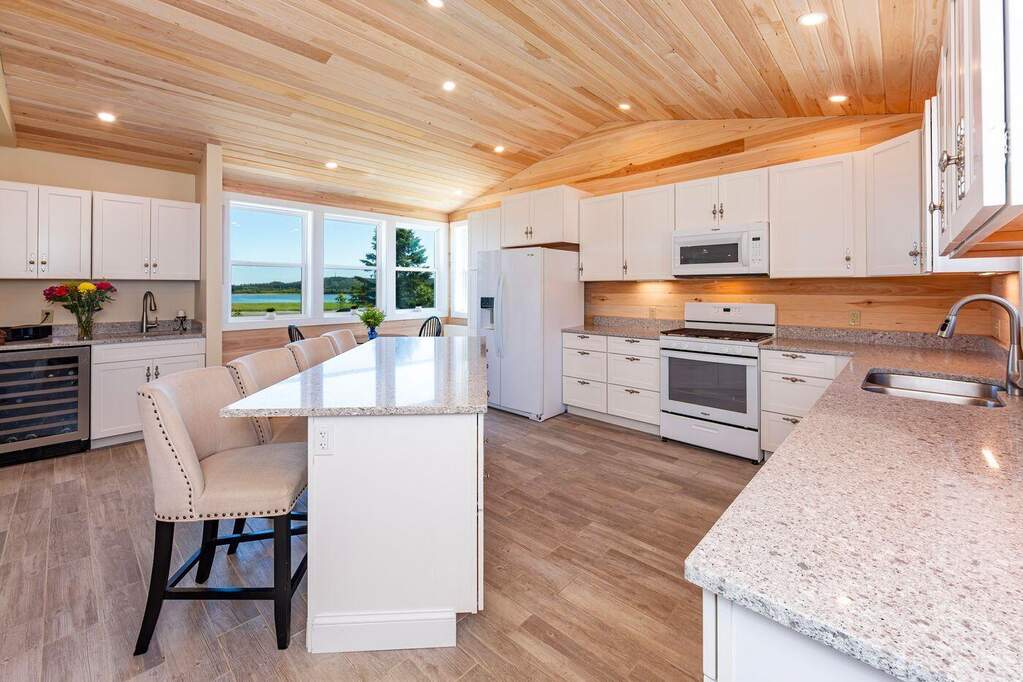 3 Bedroom Single Family Home/House's Image 10