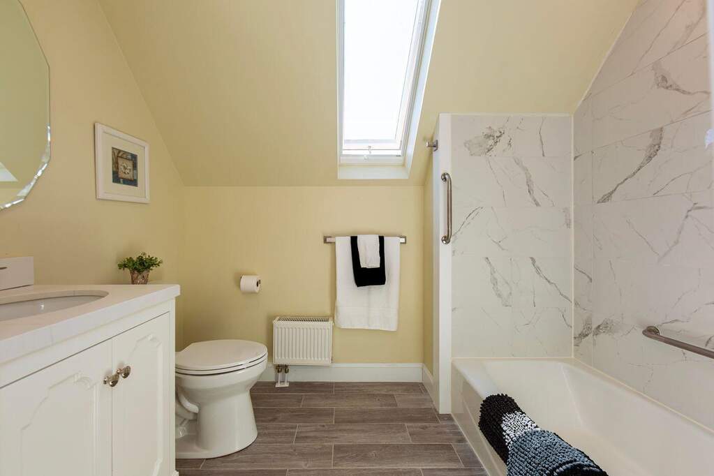3 Bedroom Single Family Home/House's Image 21