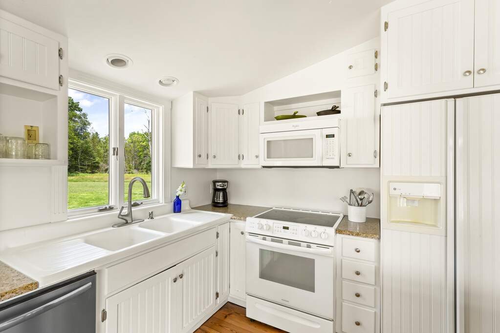 3 Bedroom Single Family Home/House's Image 14