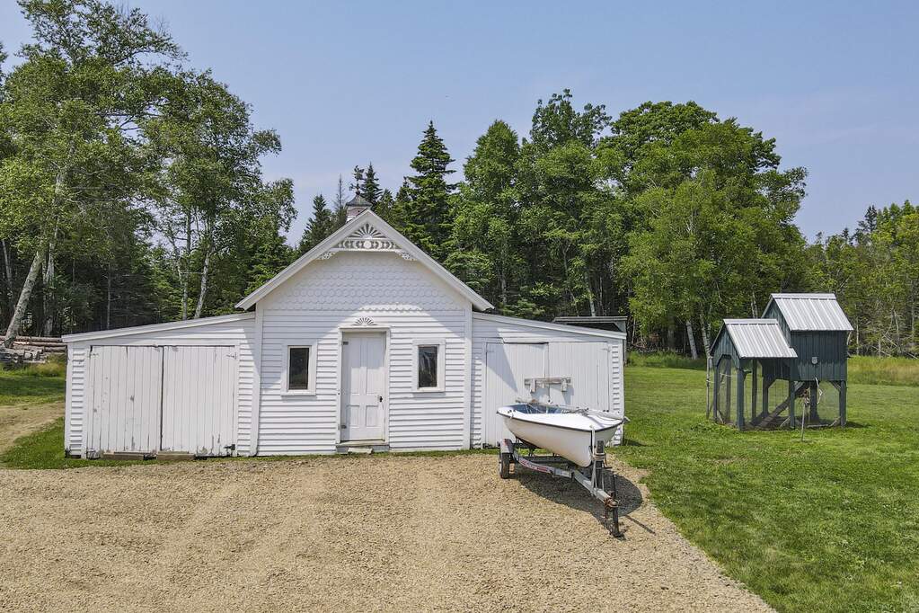 3 Bedroom Single Family Home/House's Image 26