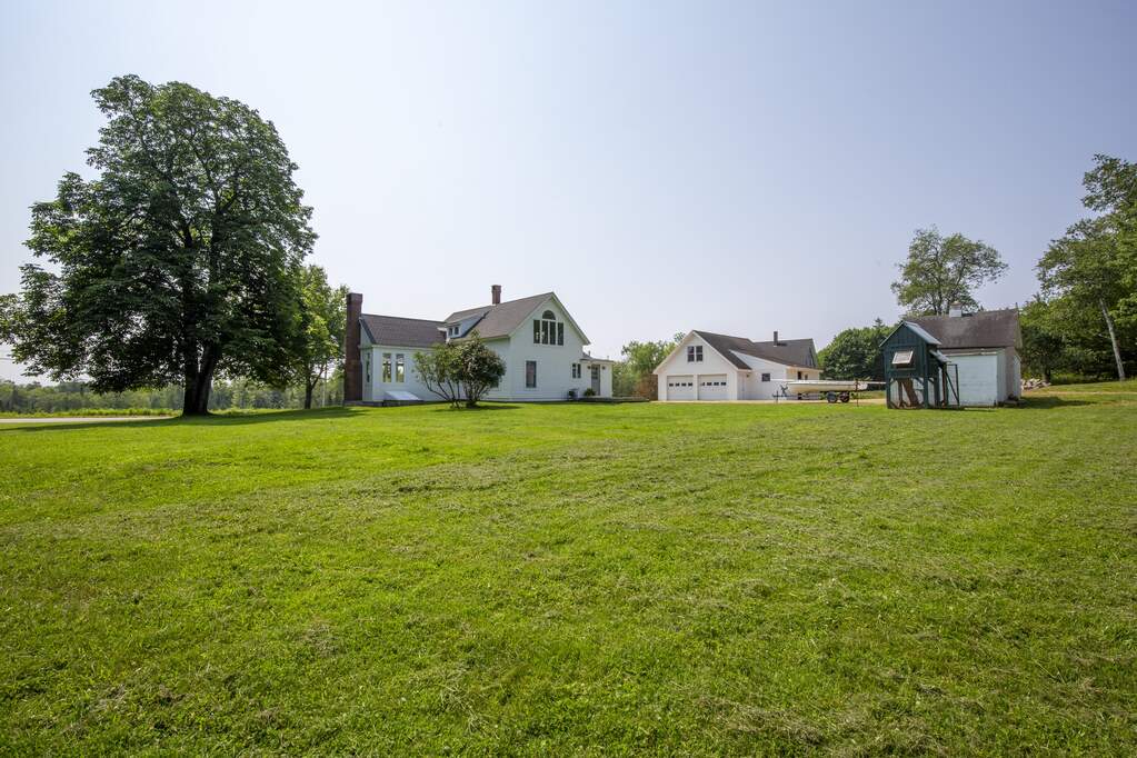 3 Bedroom Single Family Home/House's Image 29