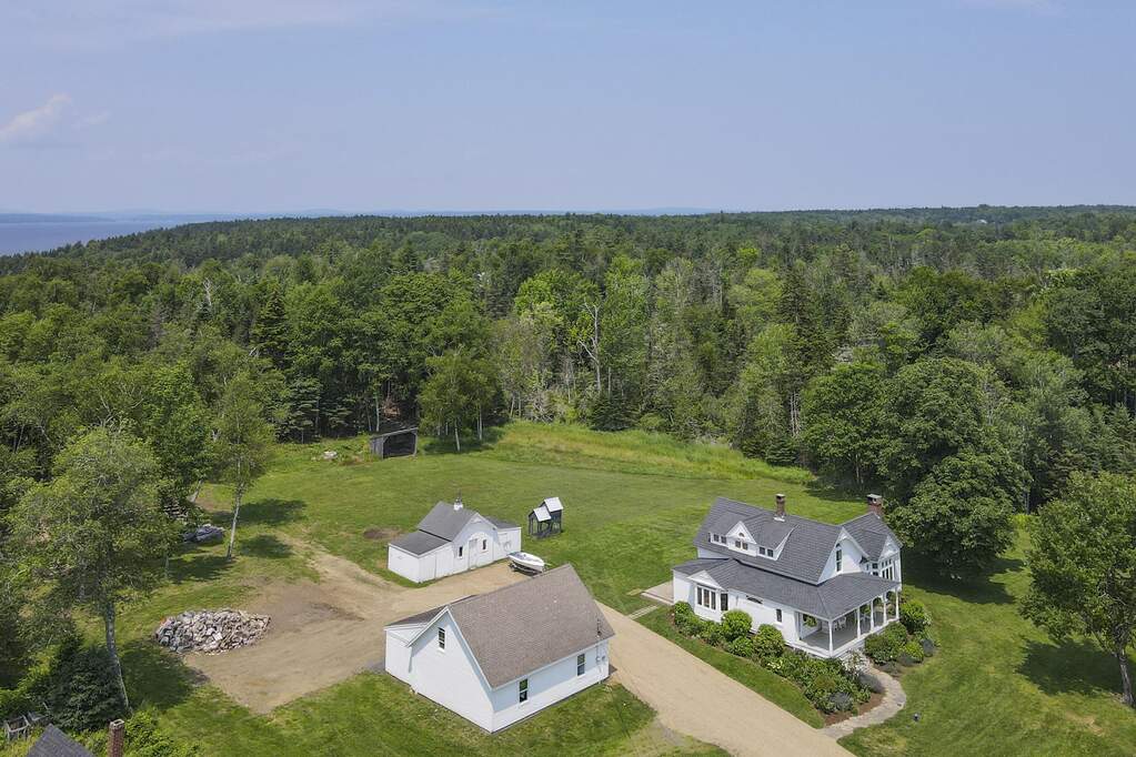 3 Bedroom Single Family Home/House's Image 31