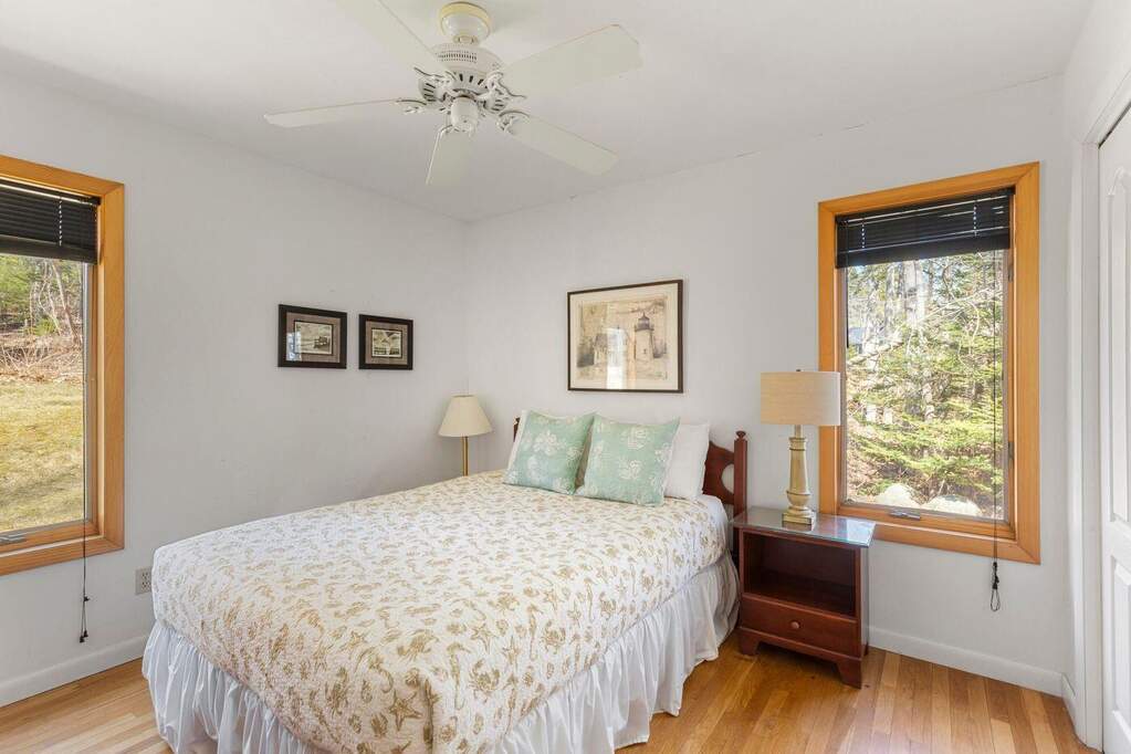 3 Bedroom Single Family Home/House's Image 9