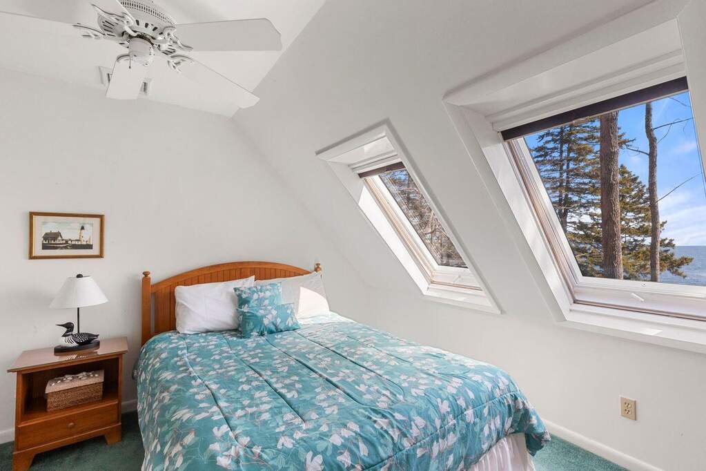 3 Bedroom Single Family Home/House's Image 13