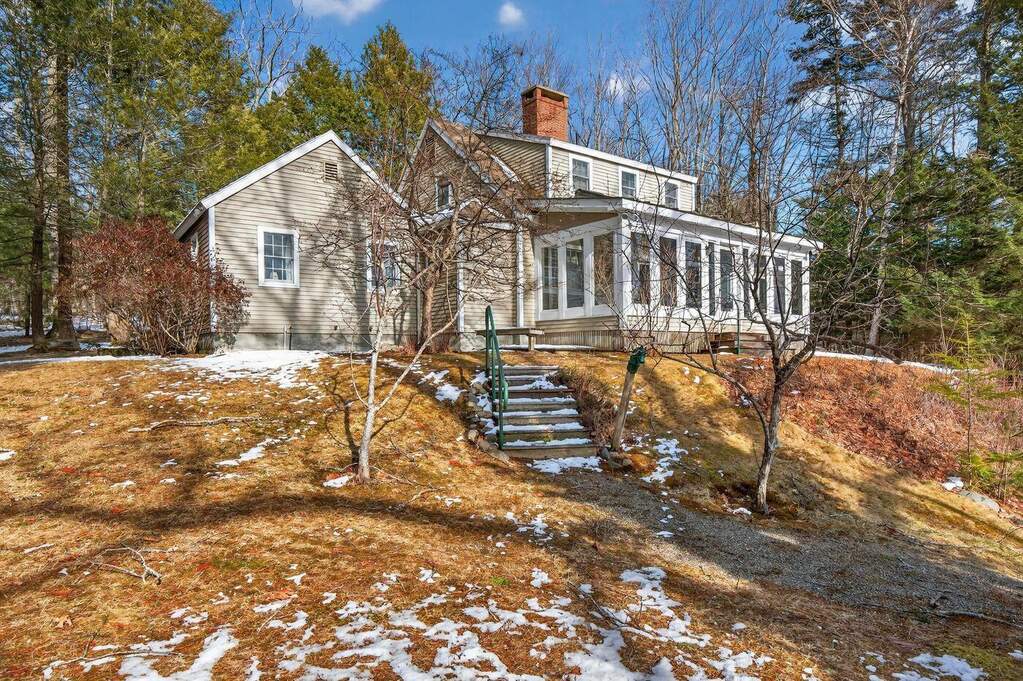 3 Bedroom Single Family Home/House's Image 16