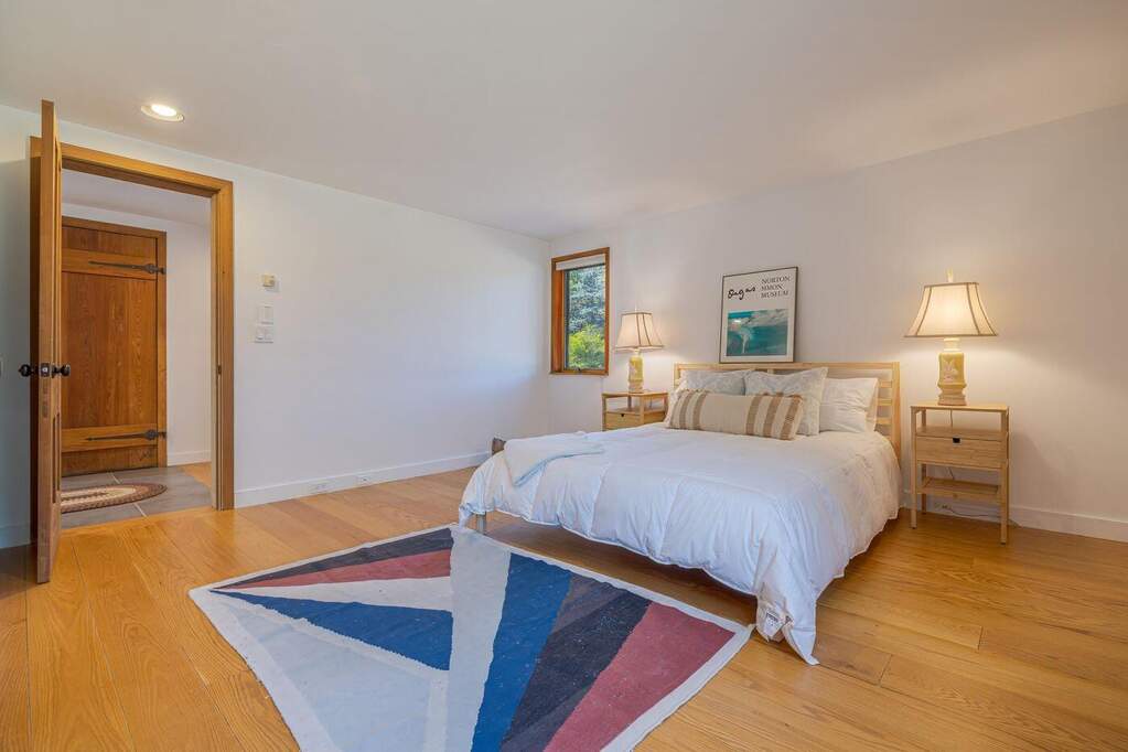5 Bedroom Single Family Home/House's Image 20