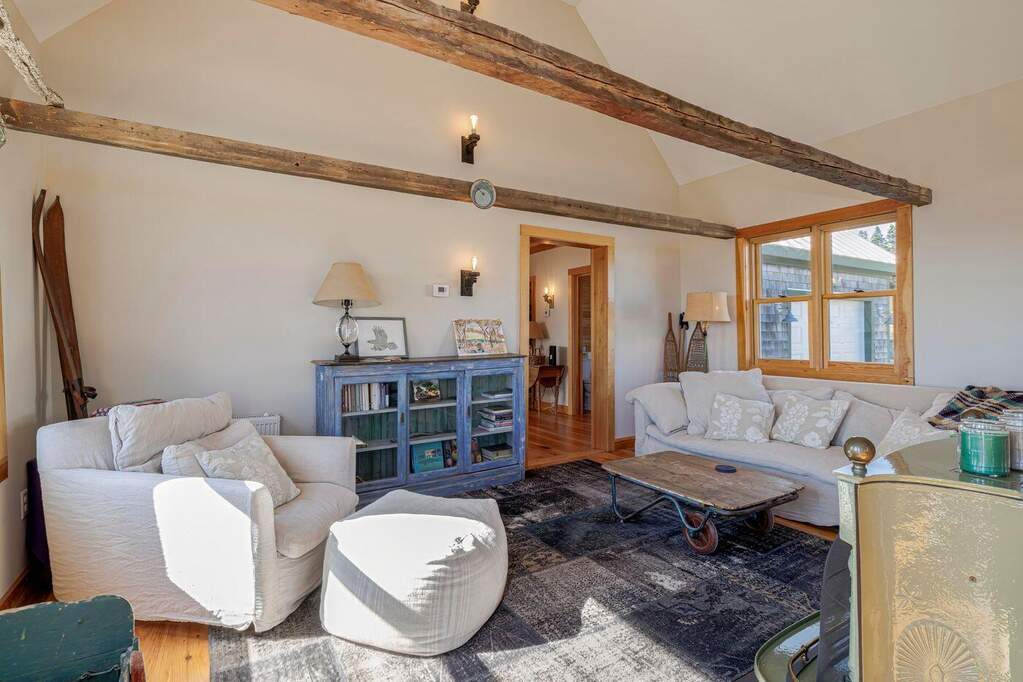2 Bedroom Single Family Home/House's Image 10