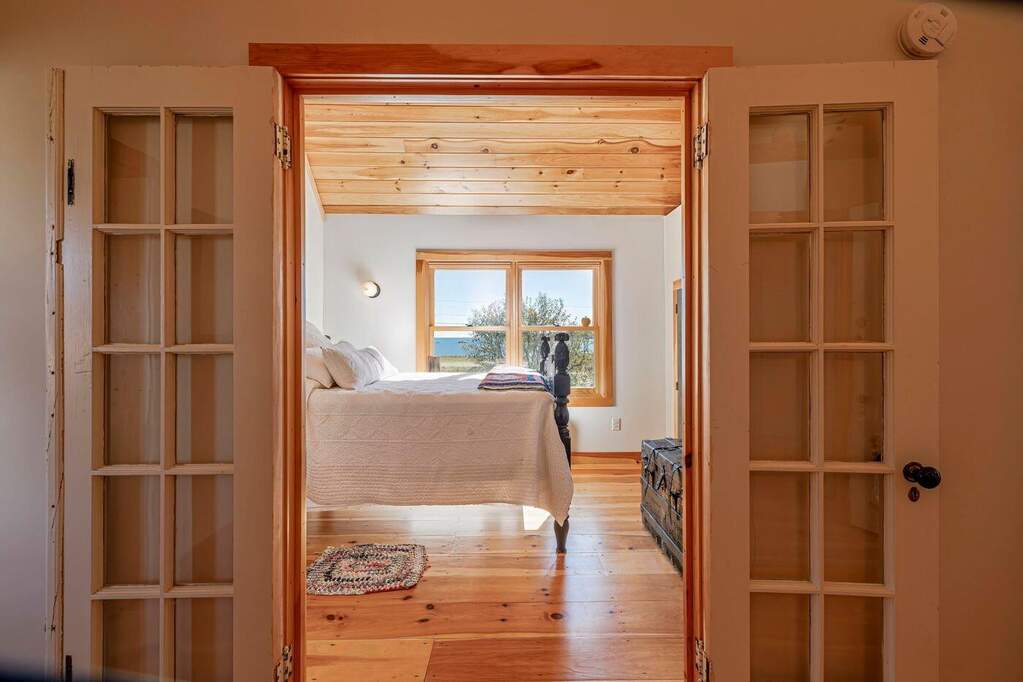 2 Bedroom Single Family Home/House's Image 20