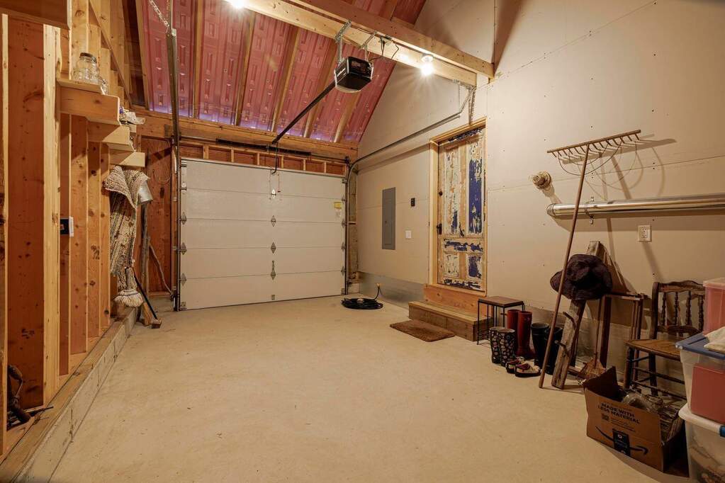 2 Bedroom Single Family Home/House's Image 31