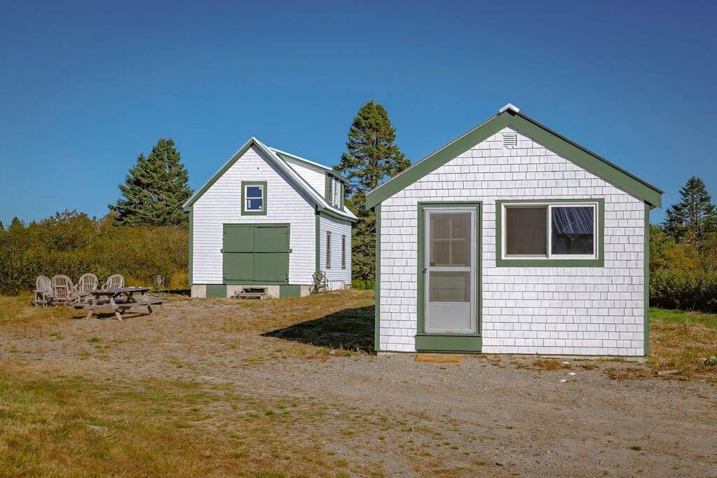 2 Bedroom Single Family Home/House's Image 33