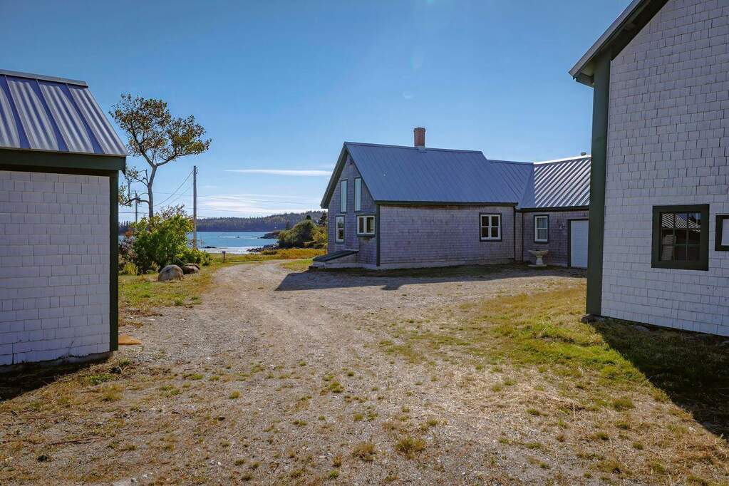 2 Bedroom Single Family Home/House's Image 45