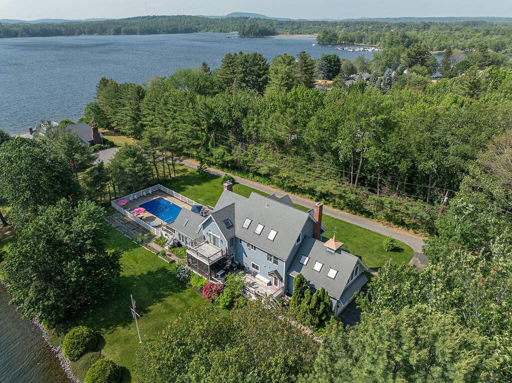 8 Bedroom Single Family Home/House's Image 37