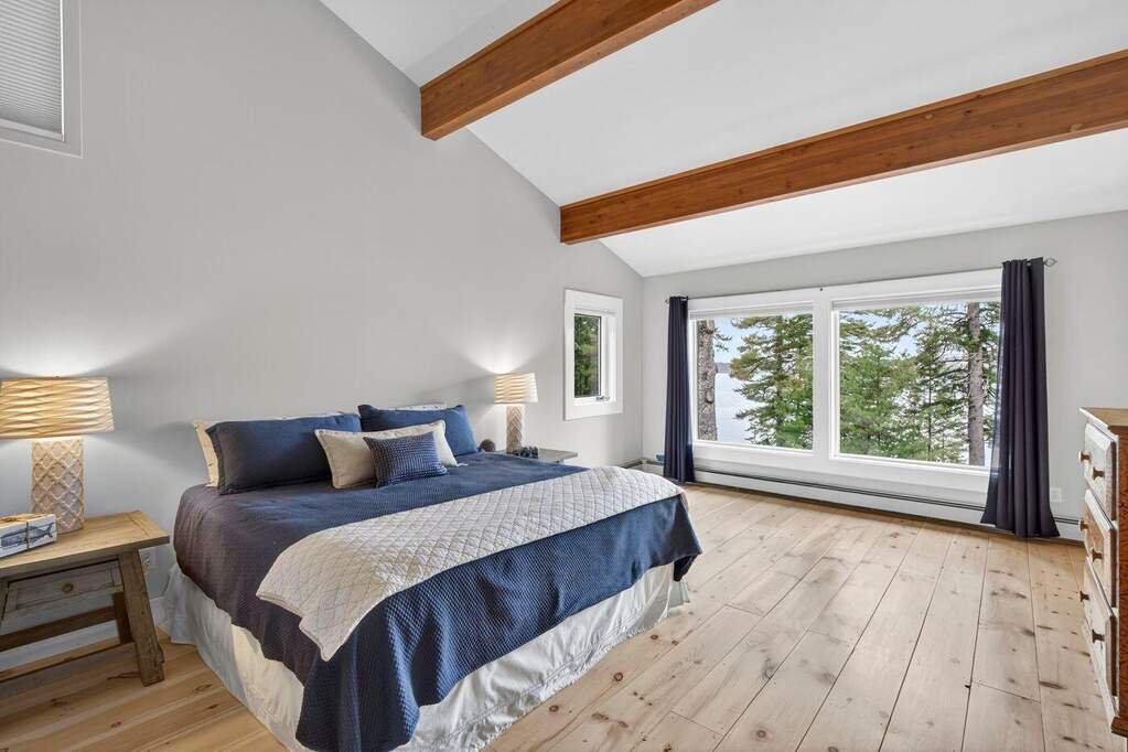 5 Bedroom Single Family Home/House's Image 18