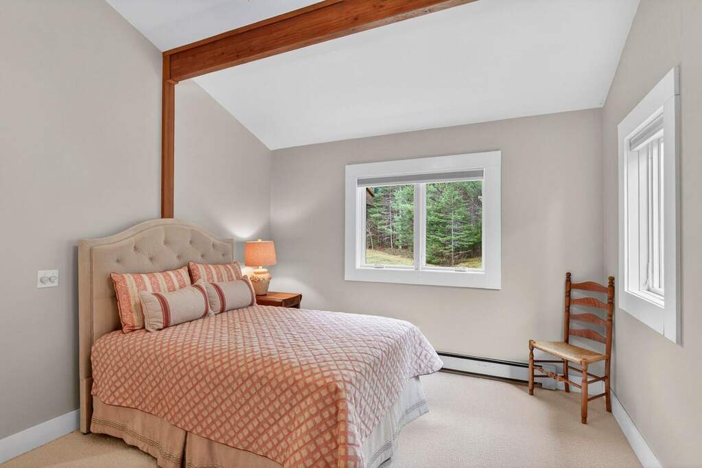 5 Bedroom Single Family Home/House's Image 20