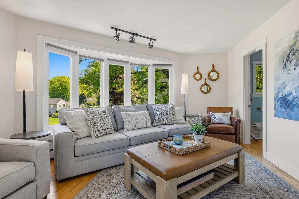 3 Bedroom Single Family Home/House's Image 13