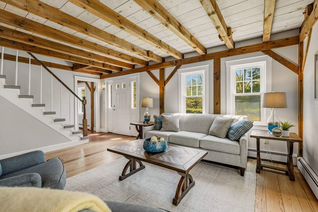 3 Bedroom Single Family Home/House's Image 13