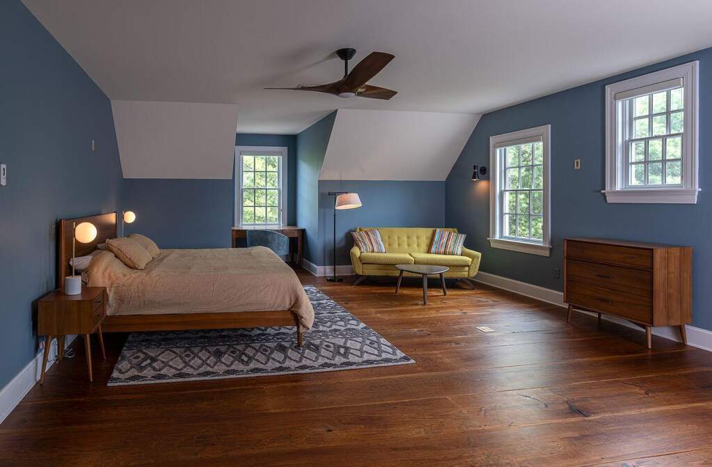 6 Bedroom Single Family Home/House's Image 17