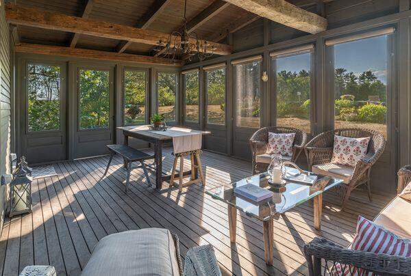 5 Bedroom Single Family Home/House's Image 17