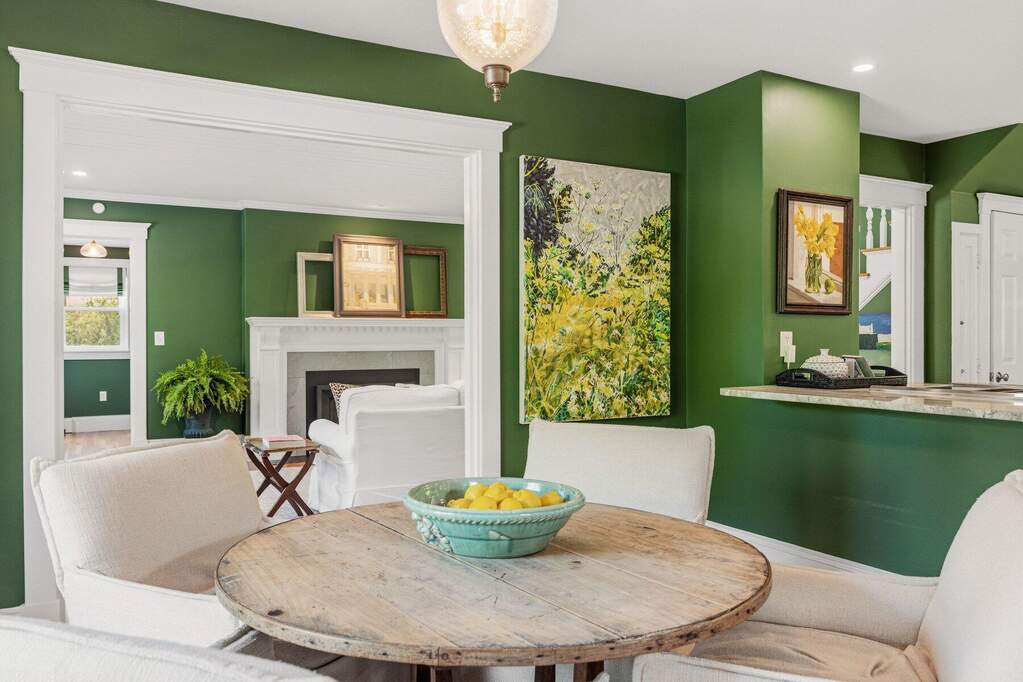 4 Bedroom Single Family Home/House's Image 8