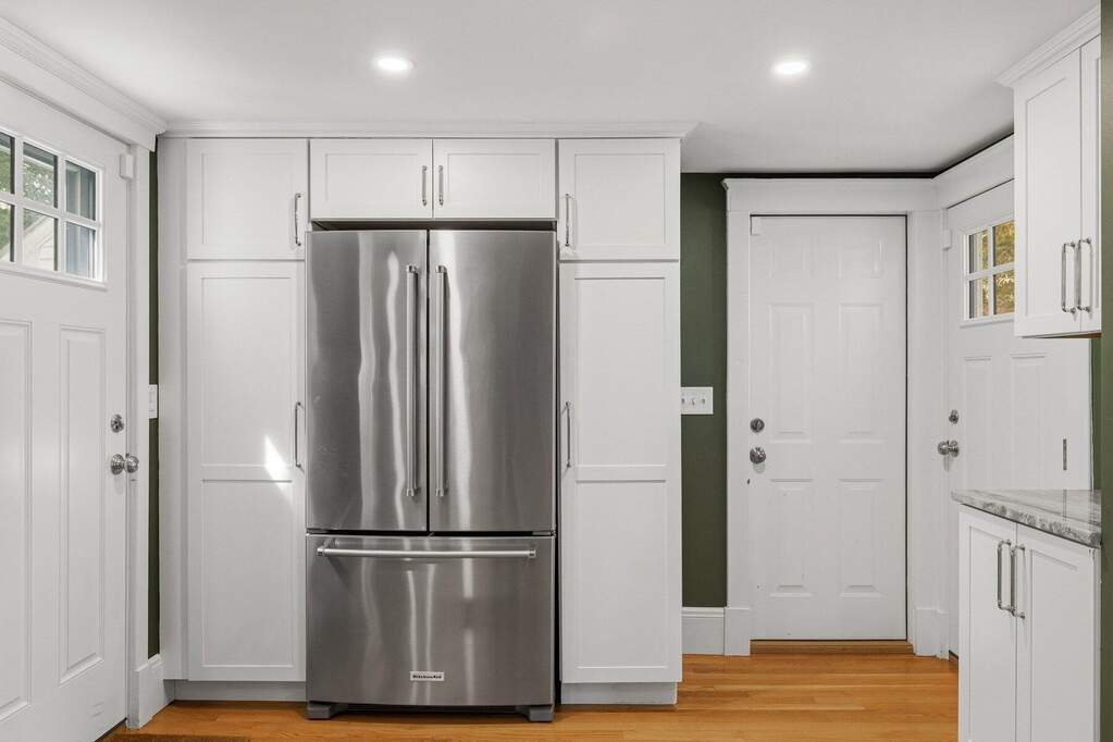 4 Bedroom Single Family Home/House's Image 14