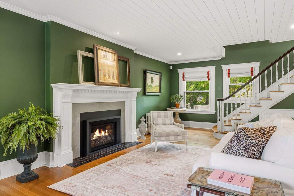 4 Bedroom Single Family Home/House's Image 16