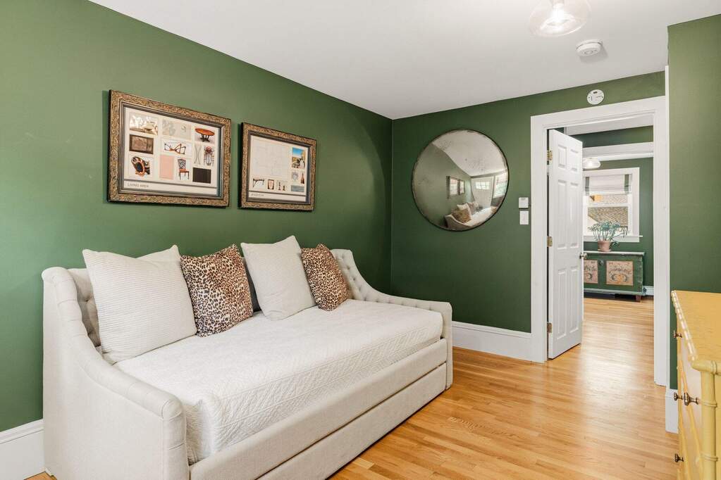 4 Bedroom Single Family Home/House's Image 21