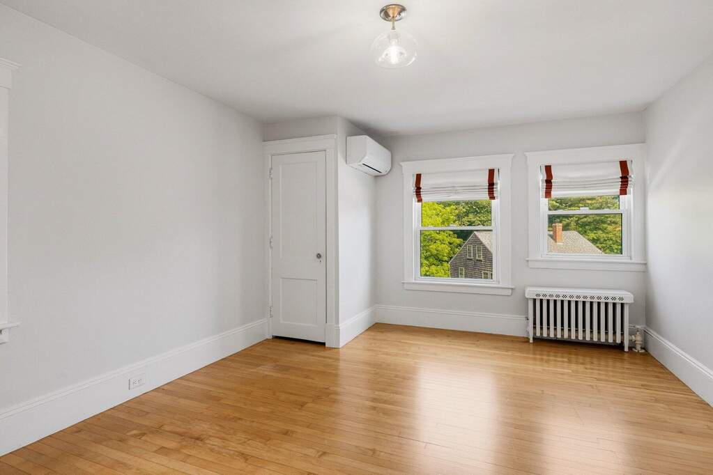 4 Bedroom Single Family Home/House's Image 23