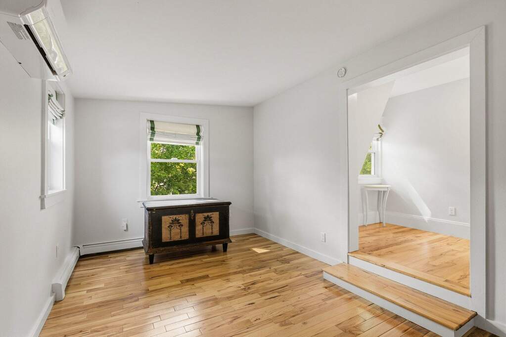 4 Bedroom Single Family Home/House's Image 29
