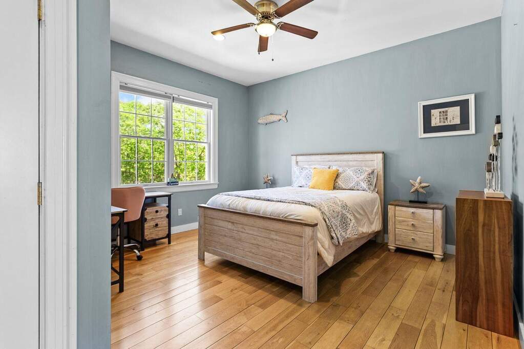 5 Bedroom Single Family Home/House's Image 25