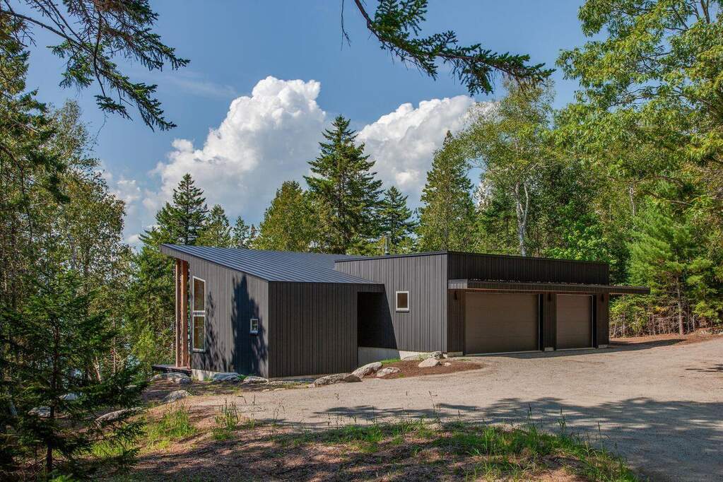 2 Bedroom Single Family Home/House's Image 13