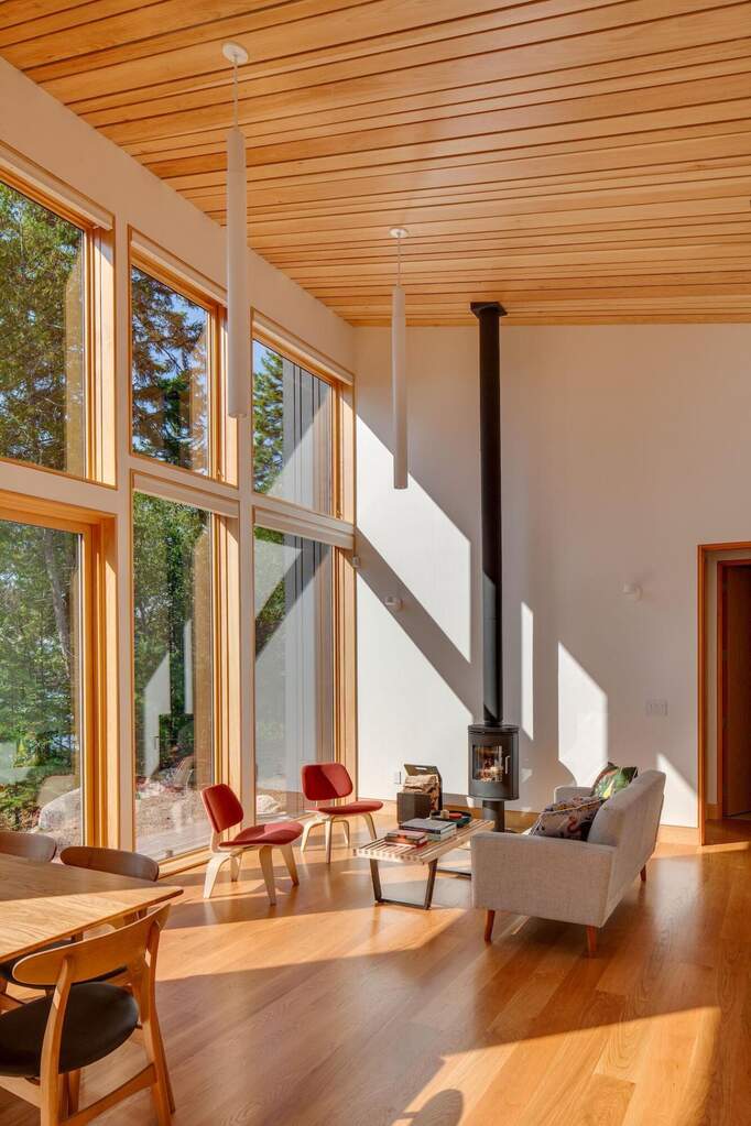 2 Bedroom Single Family Home/House's Image 16