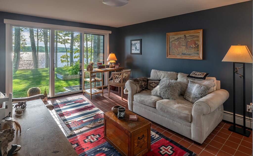 4 Bedroom Single Family Home/House's Image 7