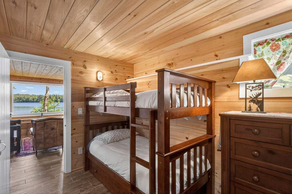3 Bedroom Single Family Home/House's Image 13